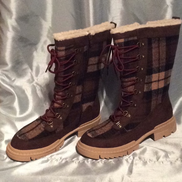 Hayleigh Lace-up Winter Boot, Brown Plaid, NWT - Picture 2 of 6